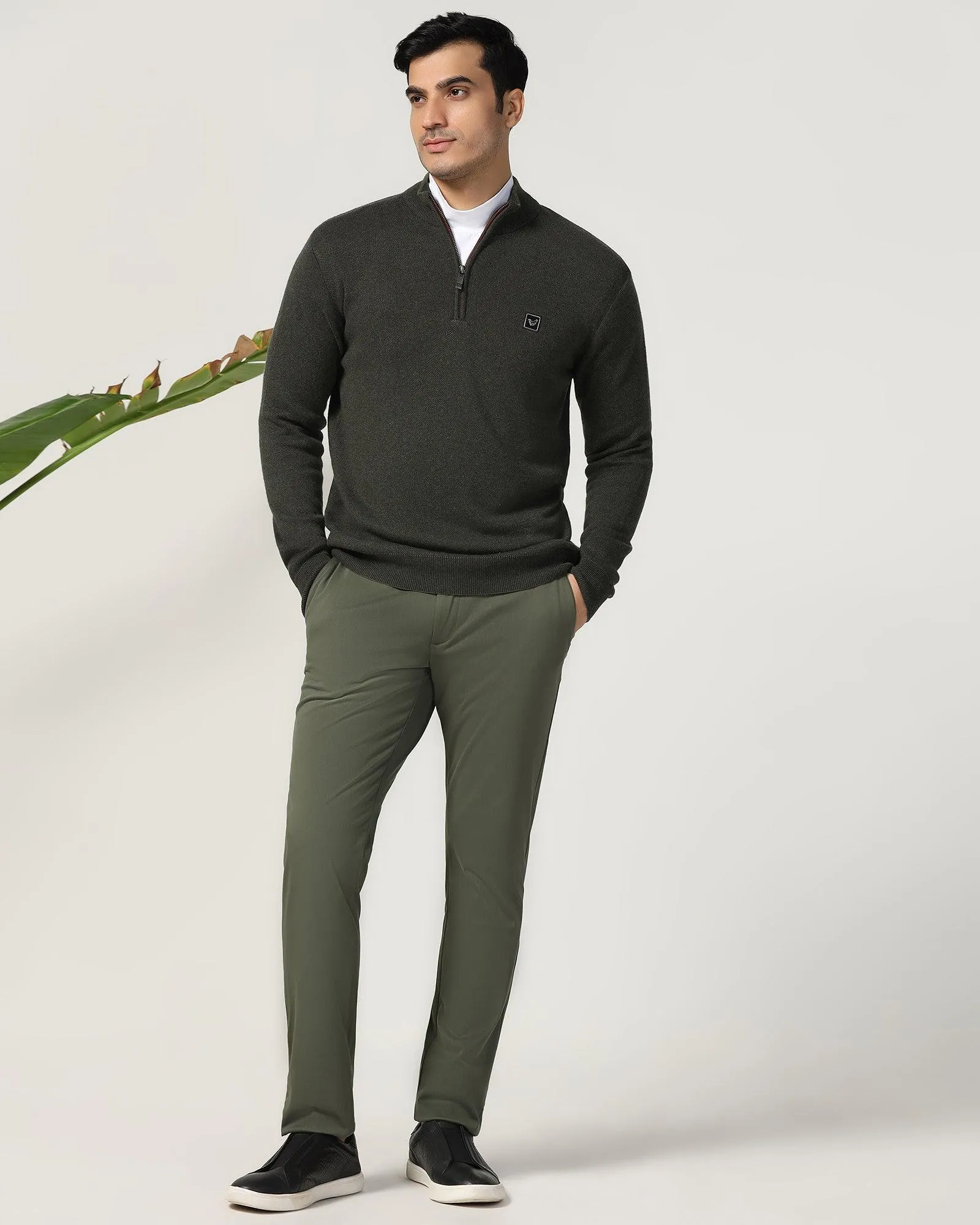 High Neck Olive Structure Sweater - Juan